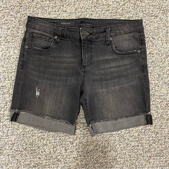 Kut from the Kloth Distressed Cuffed Denim Boyfriend Short dark gray Sz 6 - Picture 2 of 7